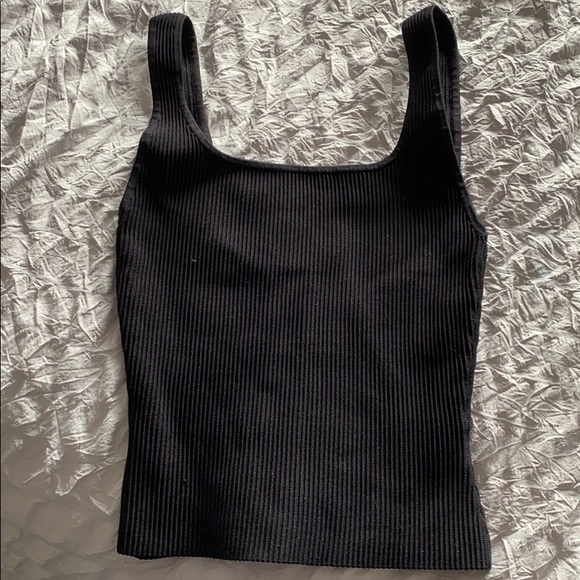 Babaton Tops - Black ribbed tank top from Artzia